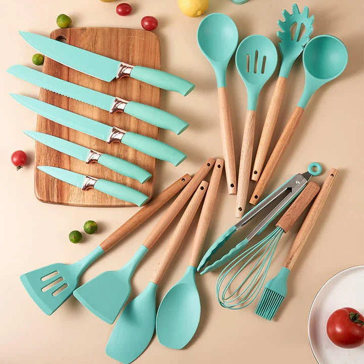 Set 19 Ustensile pentru Bucatarie din Silicon,cu Maner de Lemn si Suport