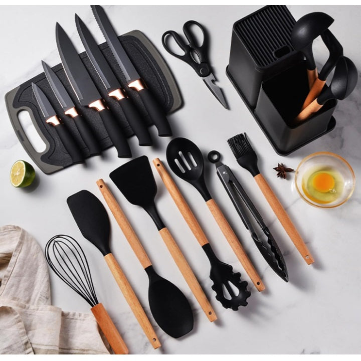 Set 19 Ustensile pentru Bucatarie din Silicon,cu Maner de Lemn si Suport