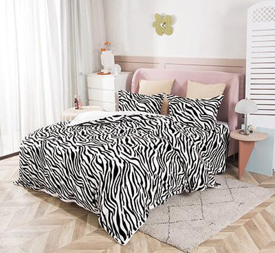 Lenjerie pat cocolino 2 persoane, 4 piese - model zebra