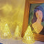 Set 12 Lumini Decorative LED in Forma de Bradut – Lumina Calda Alb, Design Elegant, Baterii Inlocuibile si Ambianta Festiva