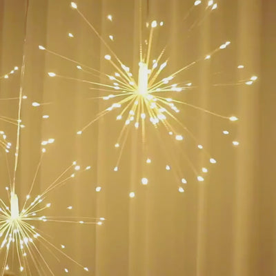 Decoratiune Tip Artificii 500 LED Alb Cald, 5 Sfere Luminoase, Interconectabila, 8 Jocuri de Lumini, Pentru Interior si Exterior