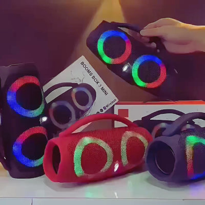 BoomsBox 3 Mini – Boxa Portabila cu Putere 10W, Sunet 360 Stereo, Bas Puternic, Rezistenta la Apa si Praf RAE